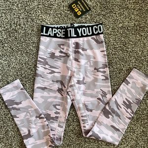 Til You Collapse pink camo high waist leggings NWT